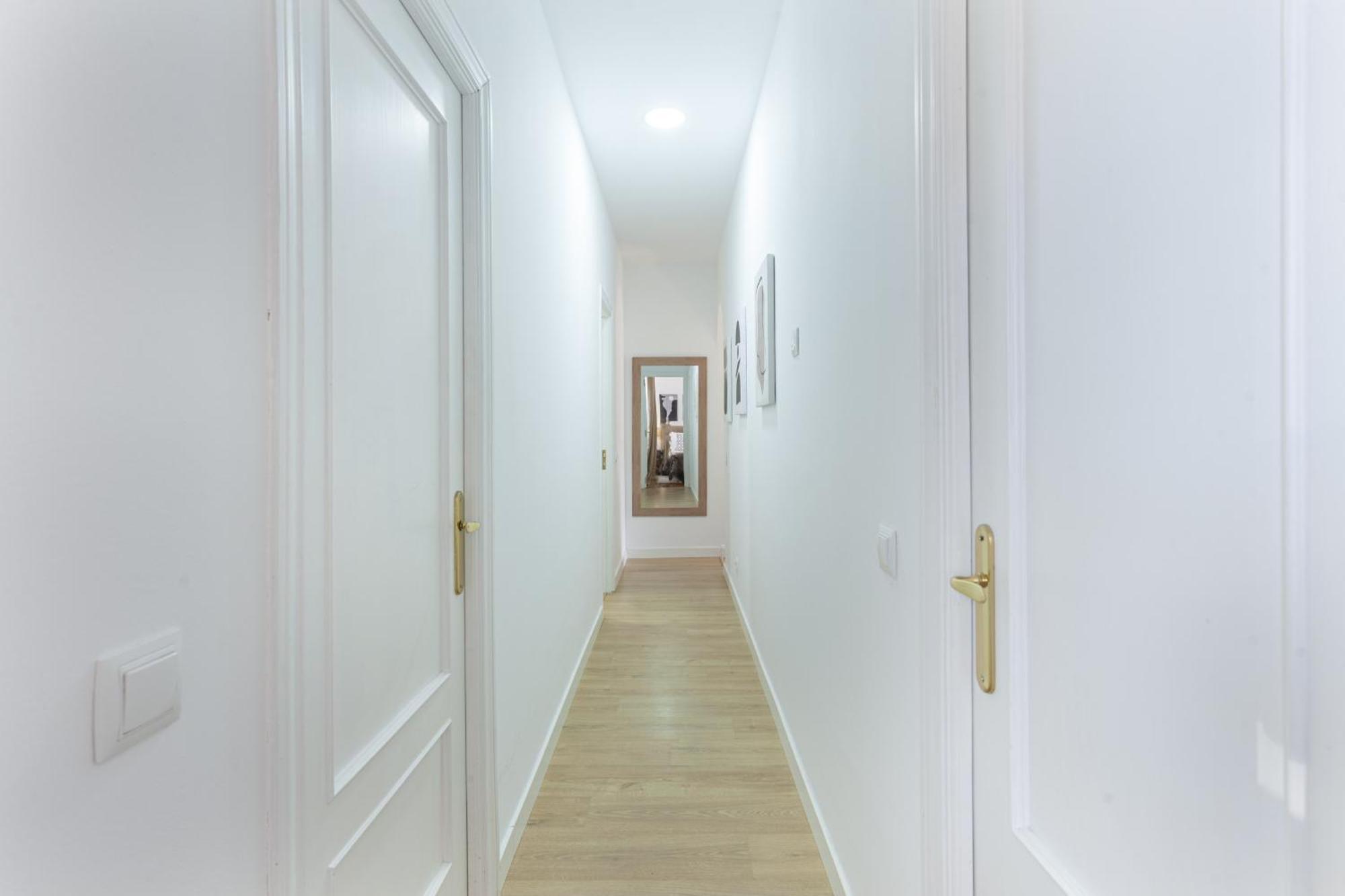 Apartamento Santa Ana Place En 마드리드 외부 사진