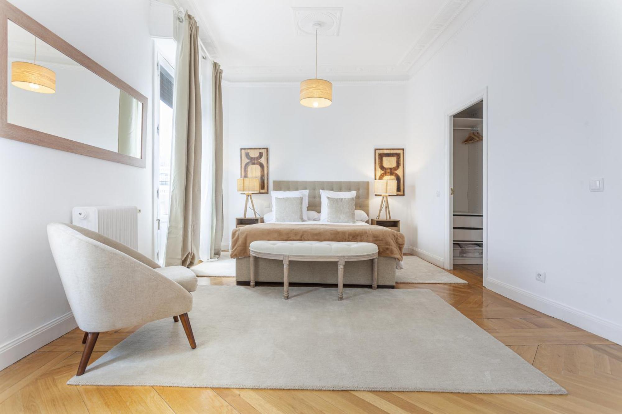 Apartamento Santa Ana Place En 마드리드 외부 사진
